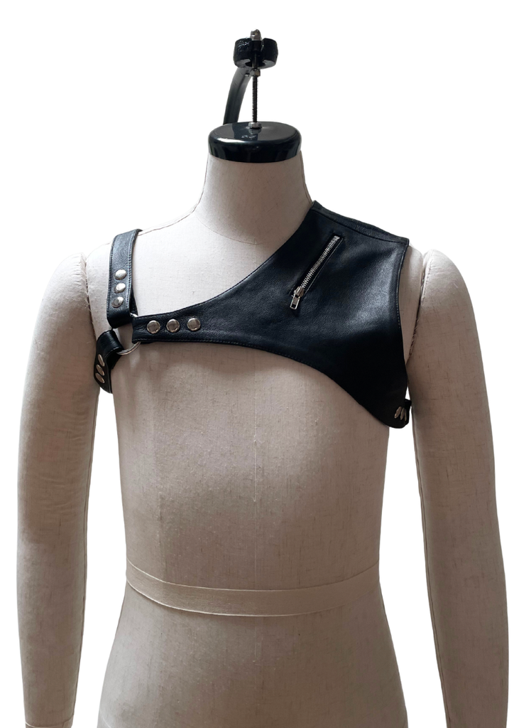 Clearance - Men chest harness with zip pocket , One Size