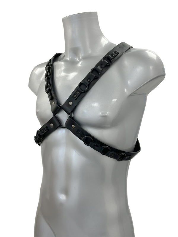 O Ring Leather Harness With Black Hardware