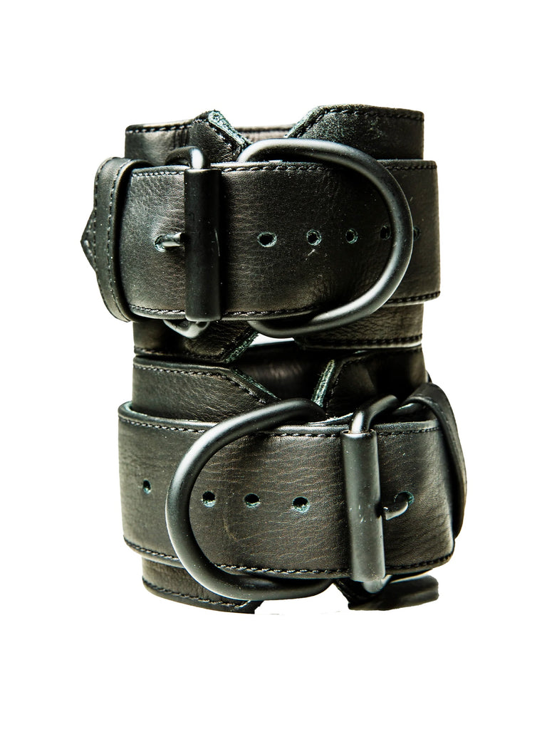 Skin Two UK Bulldog Bondage Cuffs Black/Red - One Size Cuffs