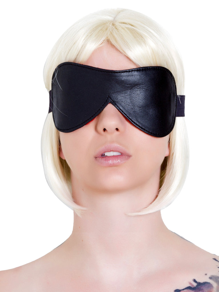 Skin Two UK Leather Blindfold With Red Fur Lining - One Size Blindfolds